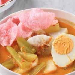 Lontong Sayur Telur