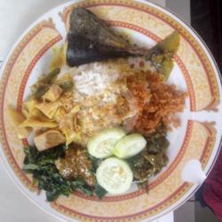 Nasi Tuna Gulai  Free Esteh