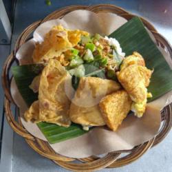 Sego Pecel Kumplit