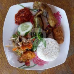 Penyet Telur Dadar/ceplok