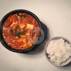 Kimchi Jjigae