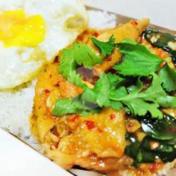 Nasi Ayam Sechuan   Telur ( Pedas )