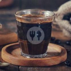 Black Cofee ( Kopi Hitam )