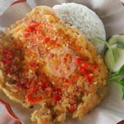 Nasi Telor Geprek