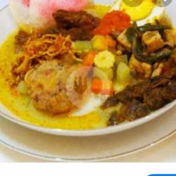 Lontong Sayur Perkedel Kentang