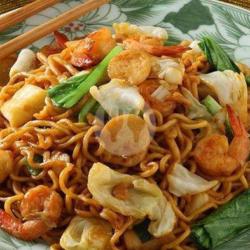 Mie Udang Goreng Atau Kuah