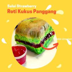 Roti Kukus /panggang Strawberry