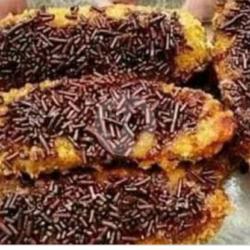 Pisang Krispiy Toping Coklat   Mises