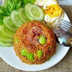 Nasi Goreng Bumbu Rendang Dadar Telor