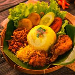 Nasi Kuning Daging   Paru Ala Aishi