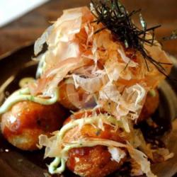 Takoyaki Isi Salmon