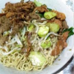 Bakmie Sambel Ijo Pete