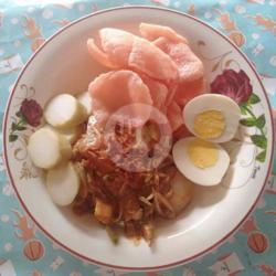 Galon Telur ( Gado Gado Lontong   Telur Bulat )