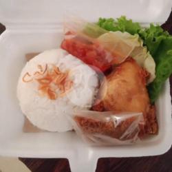 2 Lalapan Ayam Laos   2 Nasi