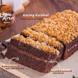 Brownies Aren Cocoa Kacang Karamel