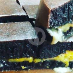 Martabak Black Sweet Pisang