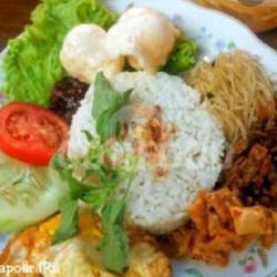 Nasi Ulam Telur Ceplok