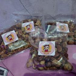 Kacang Koro Kulit