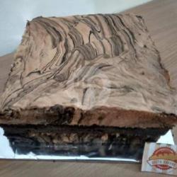 Lapis Surabaya Marmer