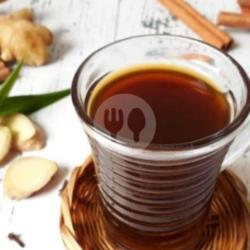 Wedang Pokak,terdiri Dari, Jahe, Sereh, Kayu Manis, Cengkeh, Kunyit. Hot/ Es