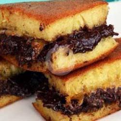 Martabak Manis Original Coklat Kismis Susu