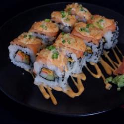 Abhuri Salmon Mentai Roll