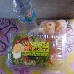 Gado-gado Plus Air Mineral