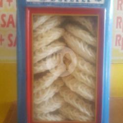 Krupuk Putih Kaleng