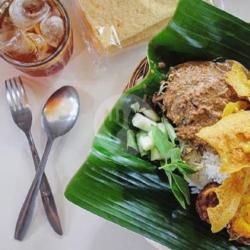 2 Nasi Pecel Empal Daging 2 Es Teh