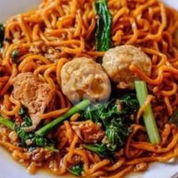 Mie Jamur Goreng Bakso