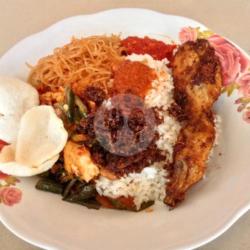 Nasi Putih   Ayam Goreng