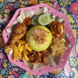 Nasi Kuning Special