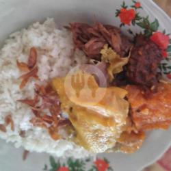 Nasi Gudeg Opor Ayam Besar