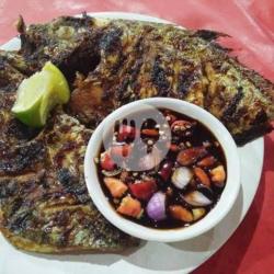 Nasi   Ikan Kuwe Laut Bakar