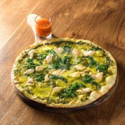 Chicken Pesto Pizza