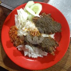 Nasi Bebek Kepala Goreng