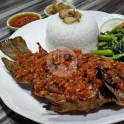 Nasi Ikan Mujair Extra Jozz Susu