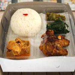 Nasi Bok/ Kotak Ayam Bakar