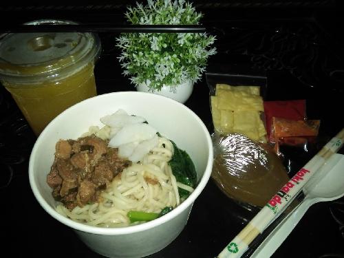 Bakso Mie Ayam Pojok Berkah Gamol