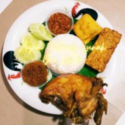 Paket Lengkap Ayam Sambal Terasi