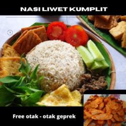 Nasi Liwet Kumplit