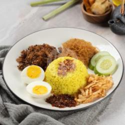 Nasi Kuning Manado