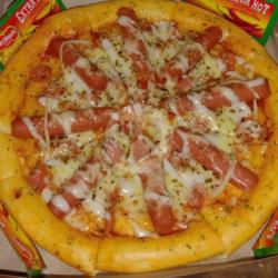 Sosis Keju Pizza