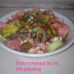 Soto Sokaraja Daging   Lontong