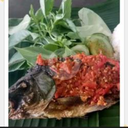 Ikan Mas Penyet