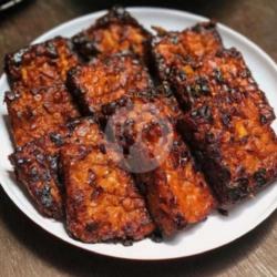 1 Porsi Tempe Bakar Pedas