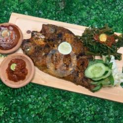 Ikan Bakar/grill Fish (500g)