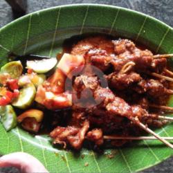 Sate Kelinci Penyet