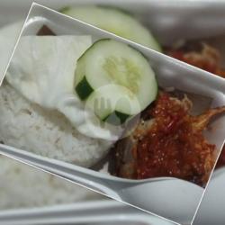 Nasi Ayam Penyet