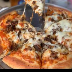 Pizza Rendang Sapi Large